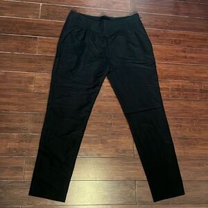 GAP Black Pants Size 0 Maternity in Excellent Condition - Worn Once Side Zipper